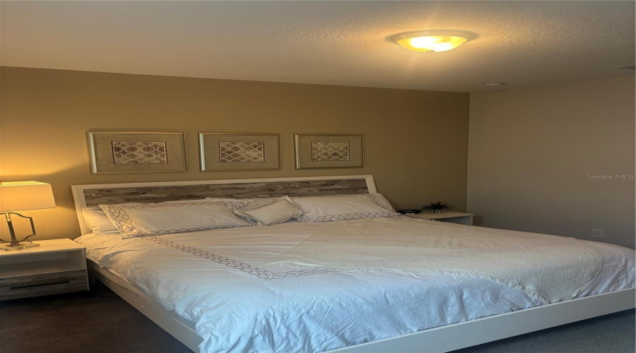 Third kingsize bedroom