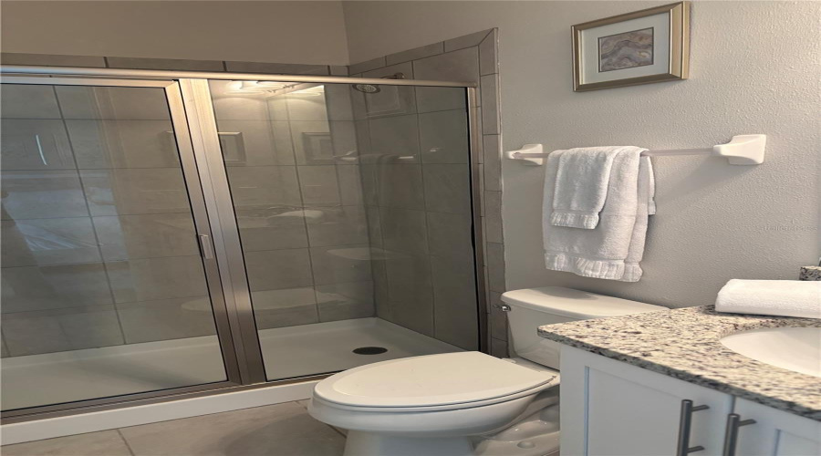 KISSIMMEE, Florida 34747, 6 Bedrooms Bedrooms, ,6 BathroomsBathrooms,Residential,For Sale,MARKER,0,MFRS5135934