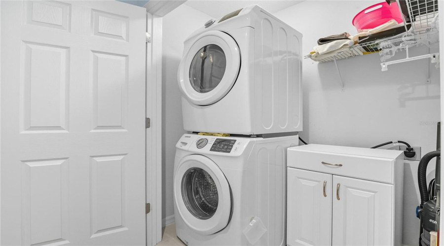 DAVENPORT, Florida 33896, 3 Bedrooms Bedrooms, ,2 BathroomsBathrooms,Residential,For Sale,ABERDEEN,0,MFRS5136266
