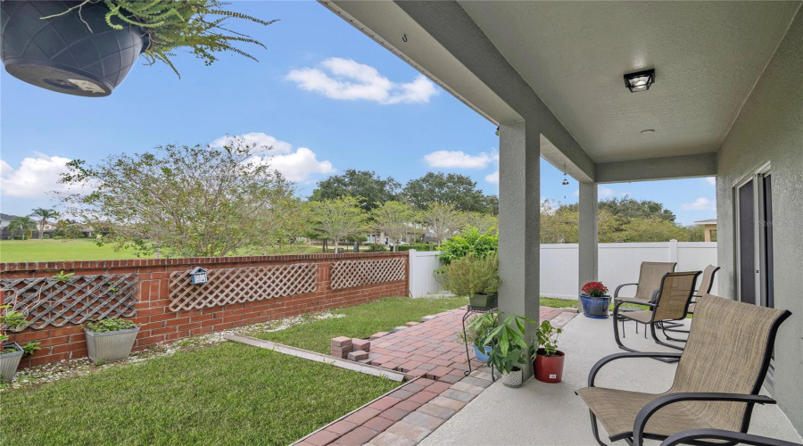 DAVENPORT, Florida 33896, 3 Bedrooms Bedrooms, ,2 BathroomsBathrooms,Residential,For Sale,ABERDEEN,0,MFRS5136266