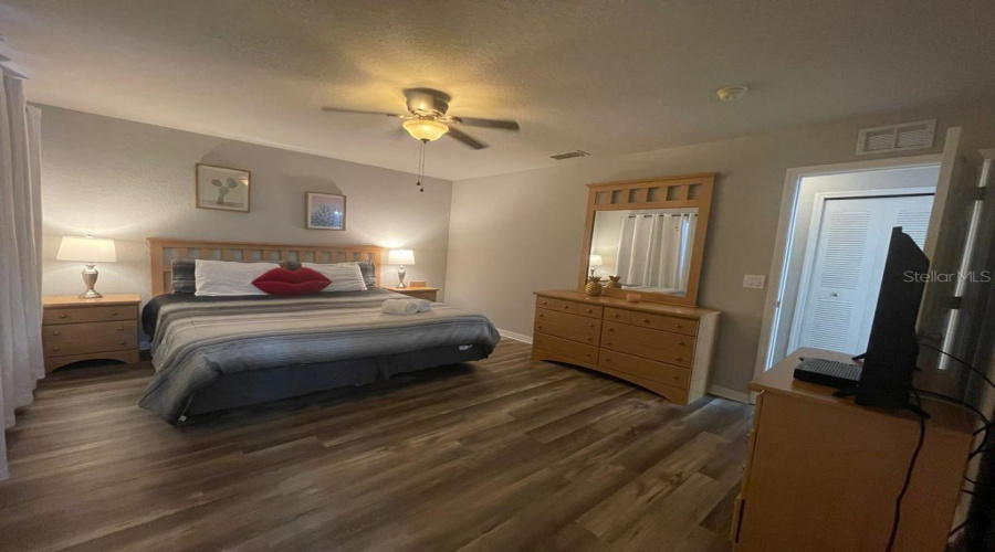 DAVENPORT, Florida 33897, 3 Bedrooms Bedrooms, ,2 BathroomsBathrooms,Residential,For Sale,CAMBRIA,0,MFRO6348362