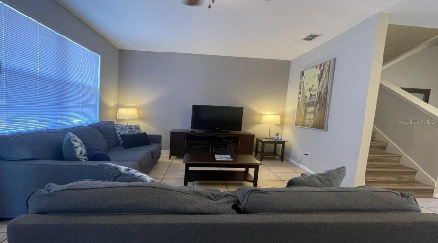 DAVENPORT, Florida 33897, 3 Bedrooms Bedrooms, ,2 BathroomsBathrooms,Residential,For Sale,CAMBRIA,0,MFRO6348362