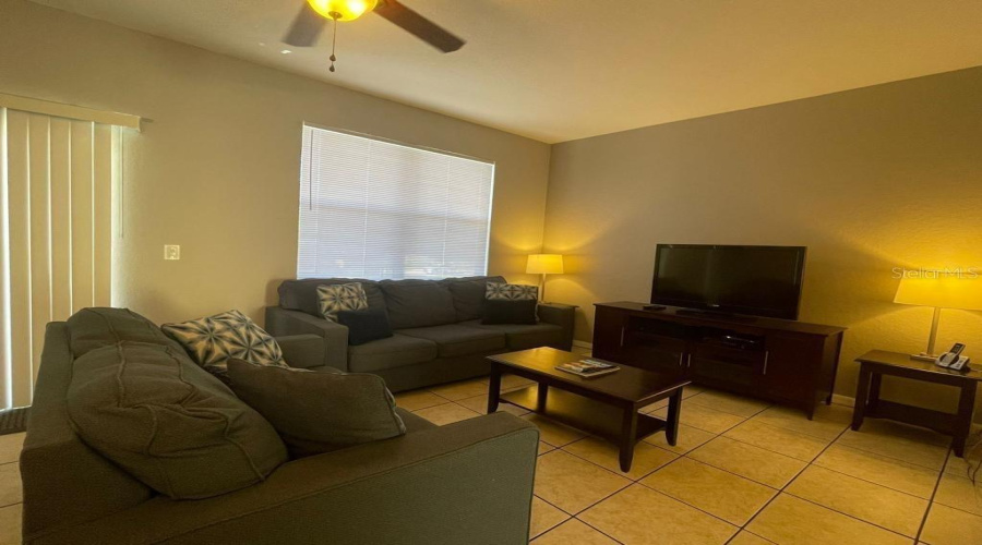 DAVENPORT, Florida 33897, 3 Bedrooms Bedrooms, ,2 BathroomsBathrooms,Residential,For Sale,CAMBRIA,0,MFRO6348362