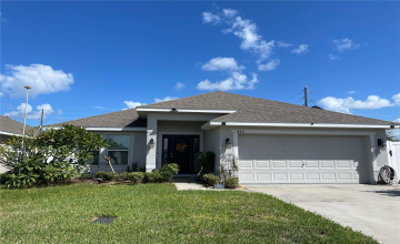DAVENPORT, Florida 33837, 4 Bedrooms Bedrooms, ,3 BathroomsBathrooms,Residential,For Sale,BUCHANNAN,0,MFRO6351016