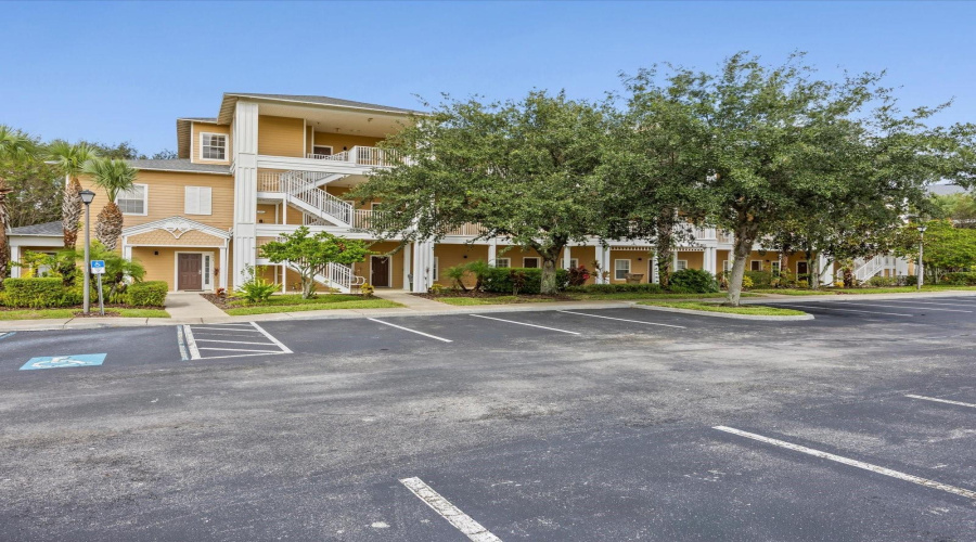 DAVENPORT, Florida 33837, 3 Bedrooms Bedrooms, ,2 BathroomsBathrooms,Residential,For Sale,RUM,0,MFRO6351150