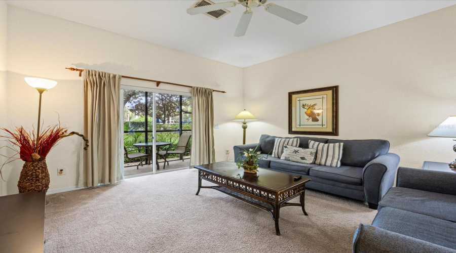 DAVENPORT, Florida 33837, 3 Bedrooms Bedrooms, ,2 BathroomsBathrooms,Residential,For Sale,RUM,0,MFRO6351150