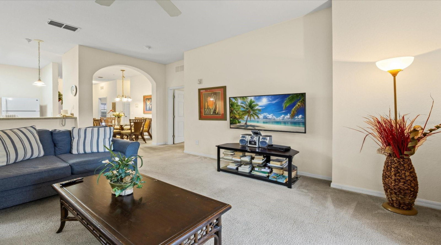 DAVENPORT, Florida 33837, 3 Bedrooms Bedrooms, ,2 BathroomsBathrooms,Residential,For Sale,RUM,0,MFRO6351150