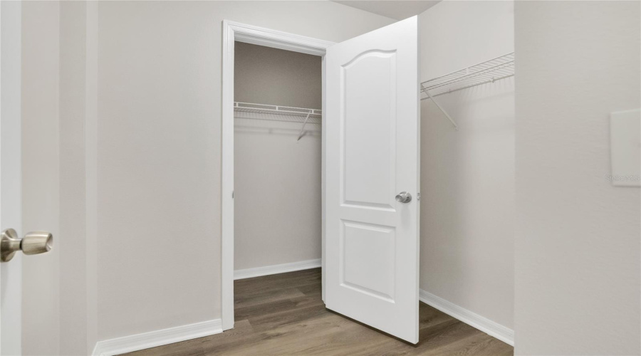 DAVENPORT, Florida 33896, 5 Bedrooms Bedrooms, ,4 BathroomsBathrooms,Residential,For Sale,SANDY RIDGE,0,MFRO6350111
