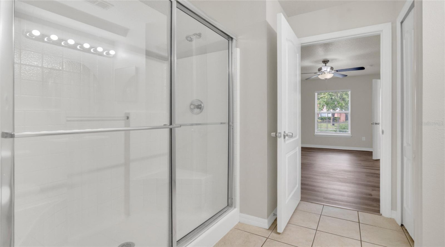 DAVENPORT, Florida 33896, 5 Bedrooms Bedrooms, ,4 BathroomsBathrooms,Residential,For Sale,SANDY RIDGE,0,MFRO6350111