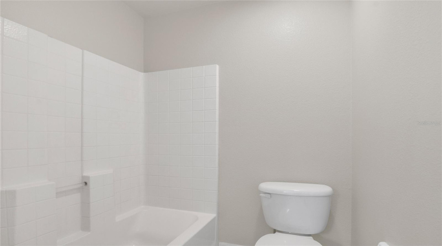 DAVENPORT, Florida 33896, 5 Bedrooms Bedrooms, ,4 BathroomsBathrooms,Residential,For Sale,SANDY RIDGE,0,MFRO6350111
