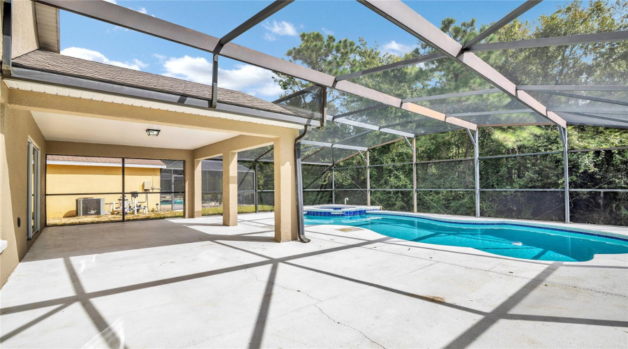 DAVENPORT, Florida 33896, 5 Bedrooms Bedrooms, ,4 BathroomsBathrooms,Residential,For Sale,SANDY RIDGE,0,MFRO6350111