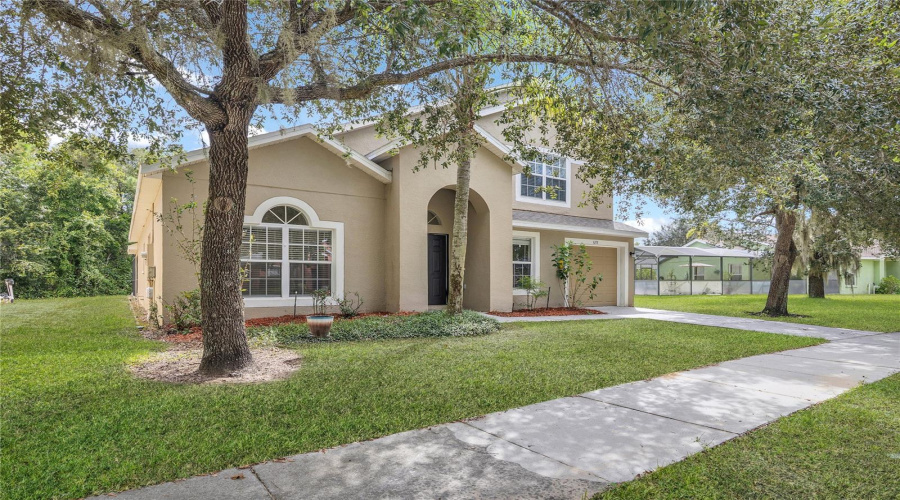 DAVENPORT, Florida 33896, 5 Bedrooms Bedrooms, ,4 BathroomsBathrooms,Residential,For Sale,SANDY RIDGE,0,MFRO6350111
