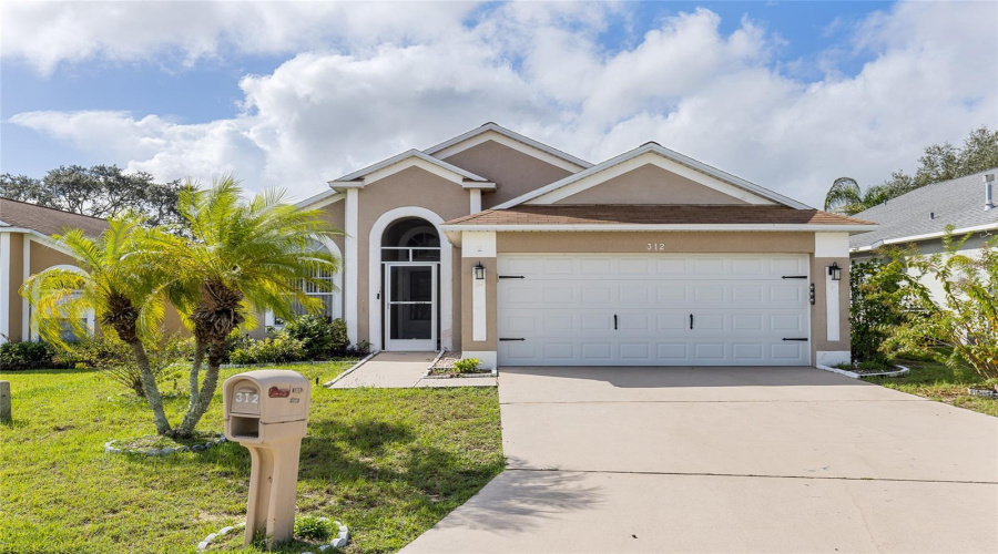 DAVENPORT, Florida 33837, 3 Bedrooms Bedrooms, ,2 BathroomsBathrooms,Residential,For Sale,ROYAL RIDGE,0,MFRO6350823