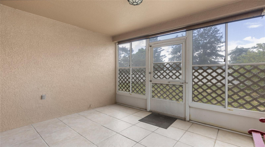 DAVENPORT, Florida 33837, 3 Bedrooms Bedrooms, ,2 BathroomsBathrooms,Residential,For Sale,ROYAL RIDGE,0,MFRO6350823
