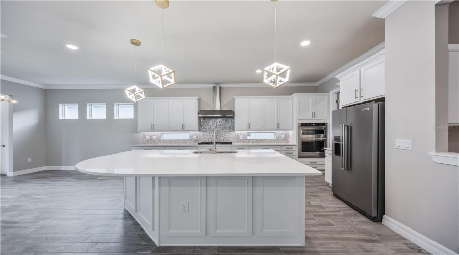 ORLANDO, Florida 32836, 6 Bedrooms Bedrooms, ,3 BathroomsBathrooms,Residential,For Sale,LEAF GROVE,0,MFRO6350488