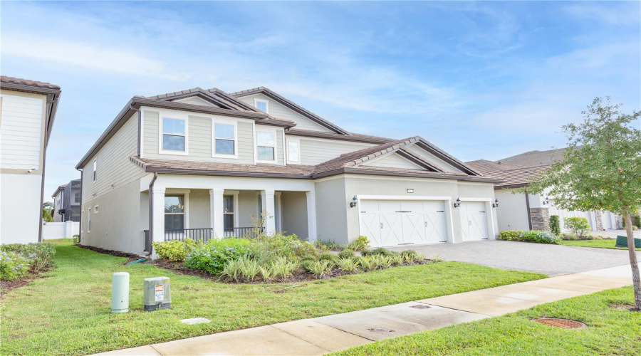 ORLANDO, Florida 32836, 6 Bedrooms Bedrooms, ,3 BathroomsBathrooms,Residential,For Sale,LEAF GROVE,0,MFRO6350488