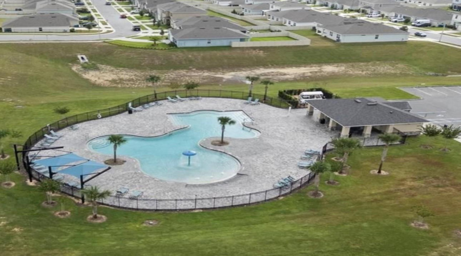 DAVENPORT, Florida 33837, 5 Bedrooms Bedrooms, ,3 BathroomsBathrooms,Residential,For Sale,OAKWOOD,0,MFRS5136298