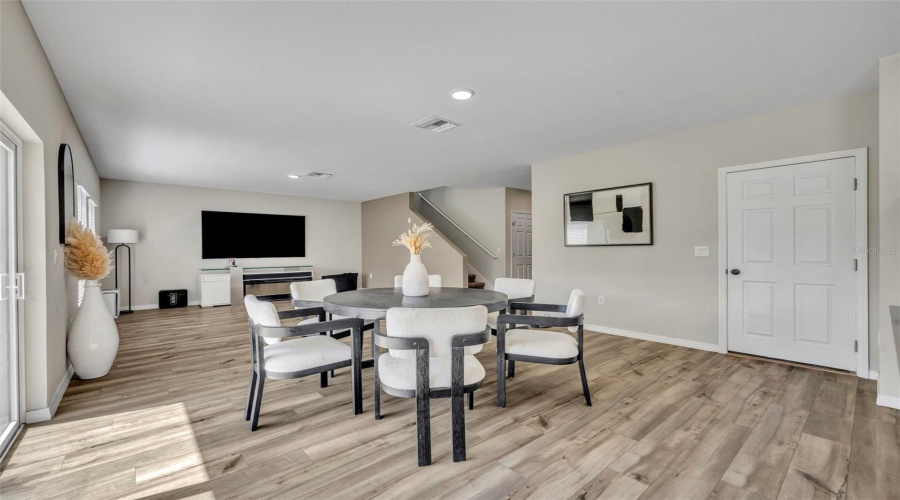 DAVENPORT, Florida 33837, 5 Bedrooms Bedrooms, ,3 BathroomsBathrooms,Residential,For Sale,OAKWOOD,0,MFRS5136298
