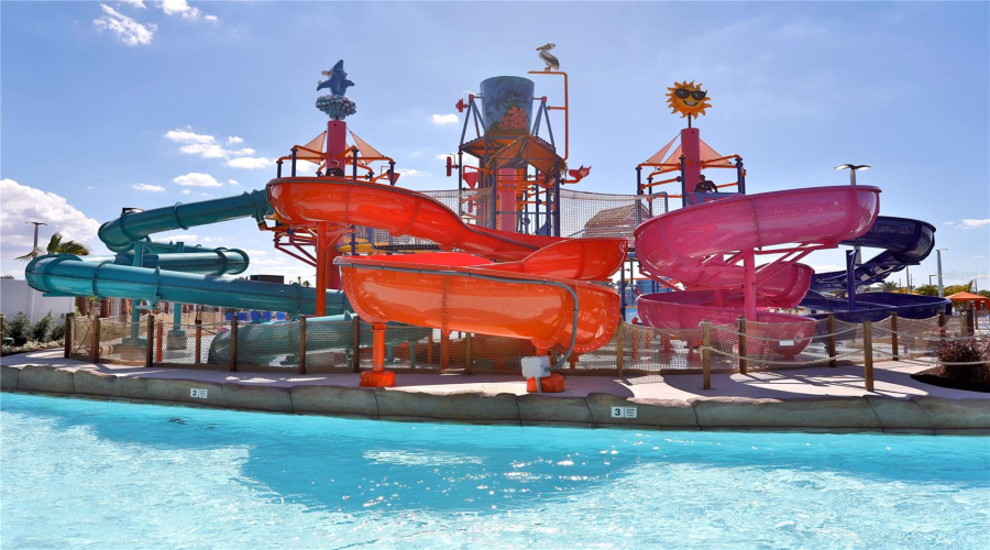 KISSIMMEE, Florida 34747, 3 Bedrooms Bedrooms, ,3 BathroomsBathrooms,Residential,For Sale,COCONUT,0,MFRO6350987