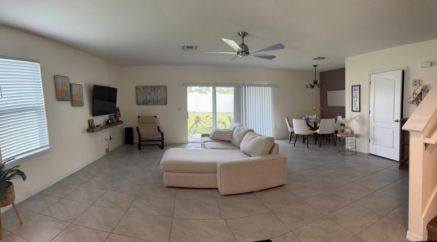 KISSIMMEE, Florida 34747, 3 Bedrooms Bedrooms, ,2 BathroomsBathrooms,Residential,For Sale,CARLOTTA,0,MFRO6351137
