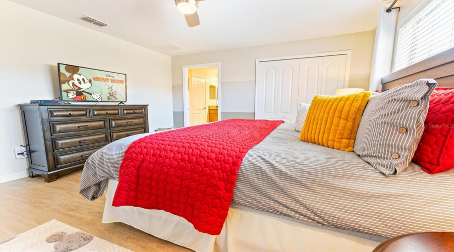 KISSIMMEE, Florida 34747, 4 Bedrooms Bedrooms, ,3 BathroomsBathrooms,Residential,For Sale,CALIFORNIA PALM,0,MFRO6350652