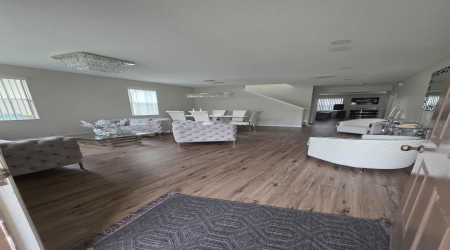 DAVENPORT, Florida 33897, 6 Bedrooms Bedrooms, ,4 BathroomsBathrooms,Residential,For Sale,ALDRIDGE,0,MFRO6351393