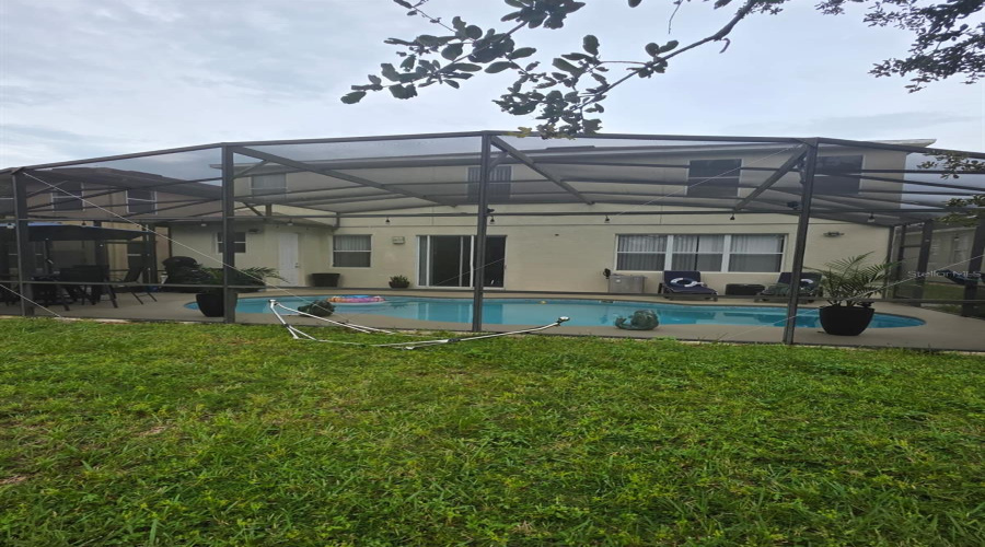 DAVENPORT, Florida 33897, 6 Bedrooms Bedrooms, ,4 BathroomsBathrooms,Residential,For Sale,ALDRIDGE,0,MFRO6351393