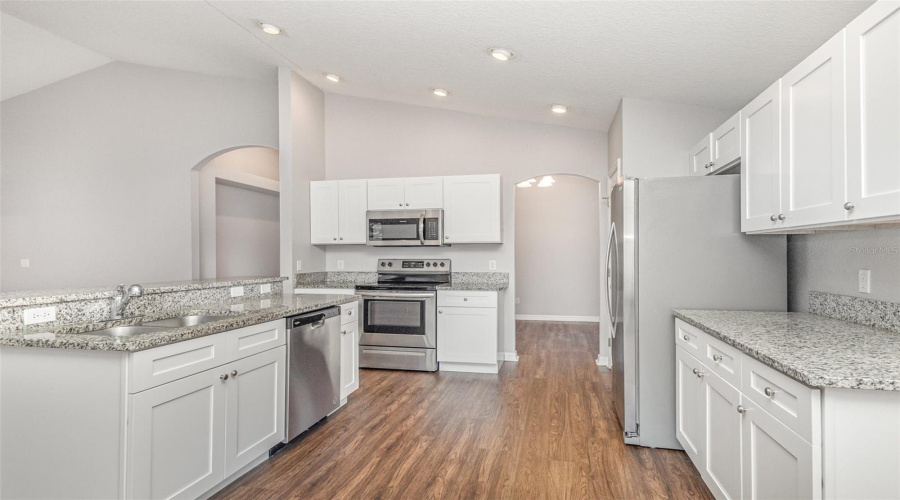 DAVENPORT, Florida 33837, 4 Bedrooms Bedrooms, ,3 BathroomsBathrooms,Residential,For Sale,SILVER PALMS CIR,0,MFRO6348416