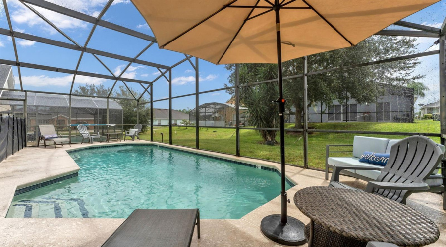 DAVENPORT, Florida 33837, 4 Bedrooms Bedrooms, ,2 BathroomsBathrooms,Residential,For Sale,VIZCAY,0,MFRL4956509
