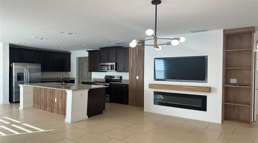 DAVENPORT, Florida 33837, 4 Bedrooms Bedrooms, ,2 BathroomsBathrooms,Residential,For Sale,TREE SHADE,0,MFRO6273943