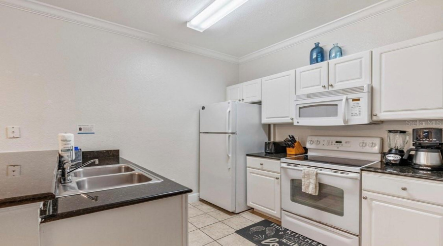 KISSIMMEE, Florida 34746, 3 Bedrooms Bedrooms, ,2 BathroomsBathrooms,Residential,For Sale,LUCAYAN HARBOUR,0,MFRS5136086