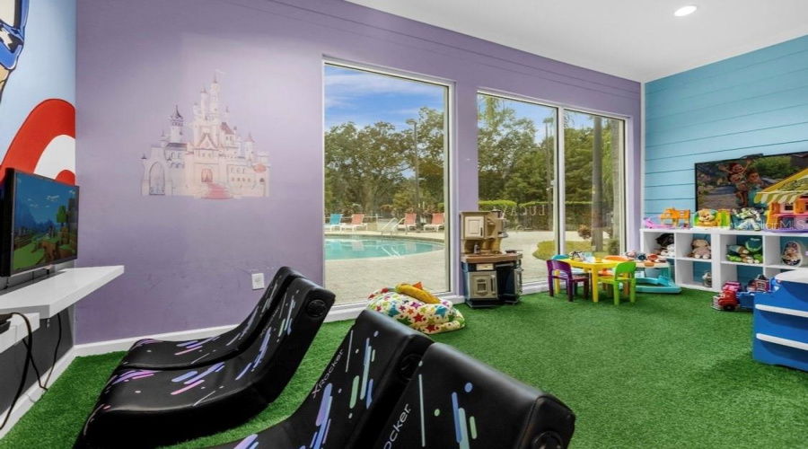 KISSIMMEE, Florida 34746, 3 Bedrooms Bedrooms, ,2 BathroomsBathrooms,Residential,For Sale,LUCAYAN HARBOUR,0,MFRS5136086