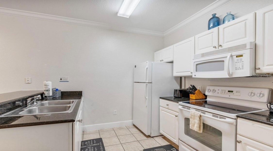 KISSIMMEE, Florida 34746, 3 Bedrooms Bedrooms, ,2 BathroomsBathrooms,Residential,For Sale,LUCAYAN HARBOUR,0,MFRS5136086