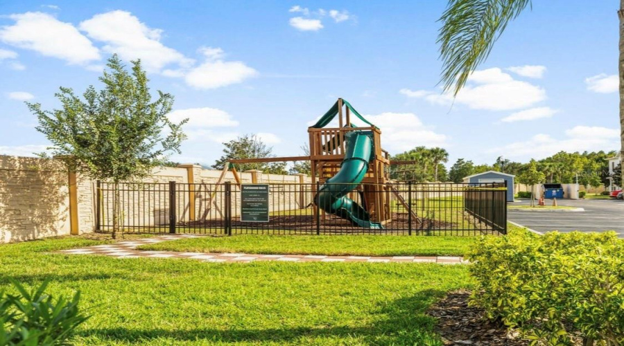 KISSIMMEE, Florida 34747, 4 Bedrooms Bedrooms, ,3 BathroomsBathrooms,Residential,For Sale,GUANA,0,MFRS5136089
