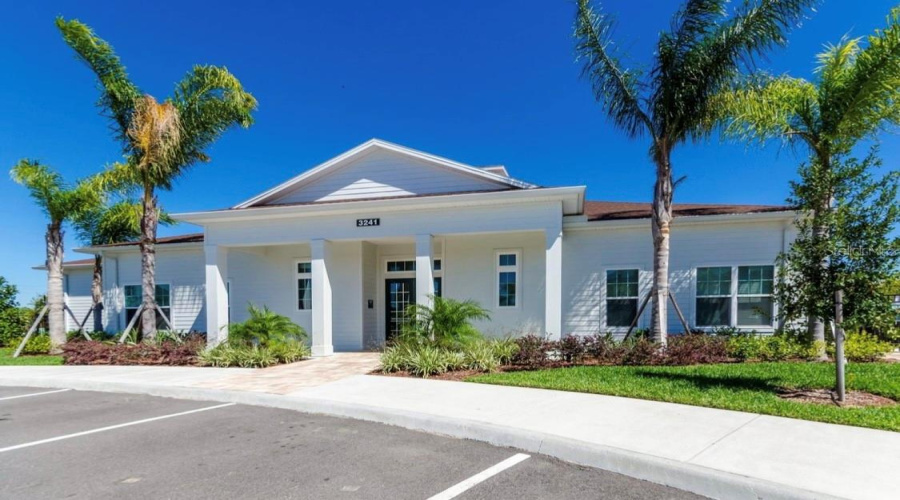 KISSIMMEE, Florida 34747, 4 Bedrooms Bedrooms, ,3 BathroomsBathrooms,Residential,For Sale,GUANA,0,MFRS5136089