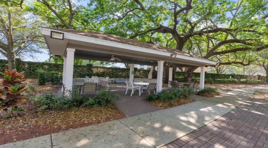 KISSIMMEE, Florida 34746, 3 Bedrooms Bedrooms, ,2 BathroomsBathrooms,Residential,For Sale,LUCAYAN HARBOUR,0,MFRS5136088