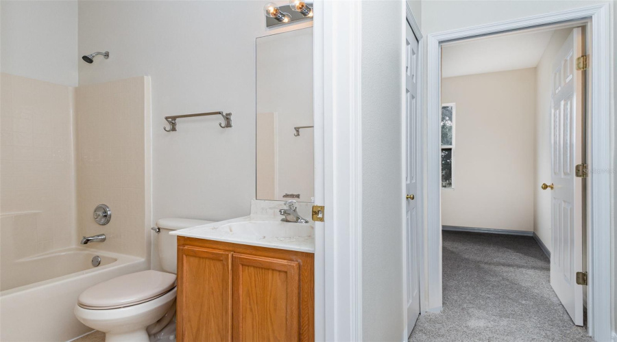 DAVENPORT, Florida 33837, 3 Bedrooms Bedrooms, ,2 BathroomsBathrooms,Residential,For Sale,KNOLLWOOD,0,MFRO6351235