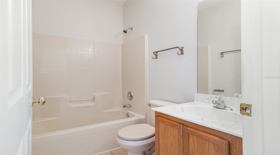 DAVENPORT, Florida 33837, 3 Bedrooms Bedrooms, ,2 BathroomsBathrooms,Residential,For Sale,KNOLLWOOD,0,MFRO6351235