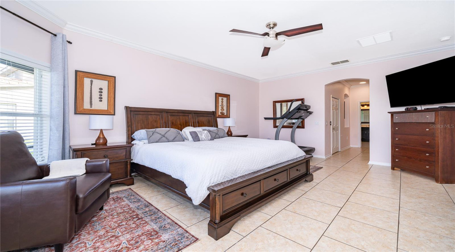 KISSIMMEE, Florida 34746, 6 Bedrooms Bedrooms, ,4 BathroomsBathrooms,Residential,For Sale,HARBORSIDE,0,MFRS5136344