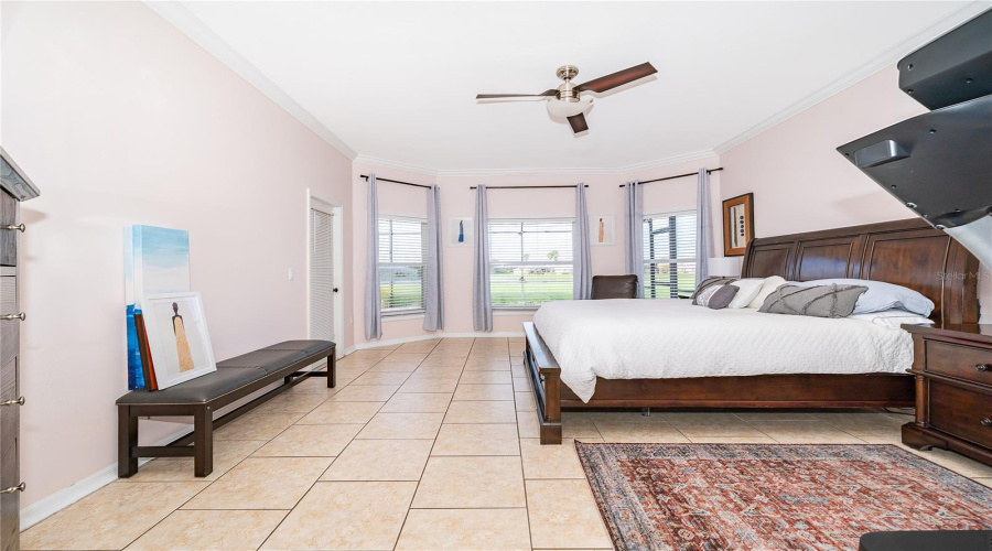 KISSIMMEE, Florida 34746, 6 Bedrooms Bedrooms, ,4 BathroomsBathrooms,Residential,For Sale,HARBORSIDE,0,MFRS5136344