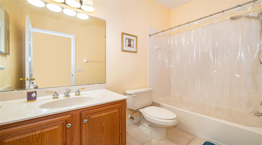 KISSIMMEE, Florida 34746, 6 Bedrooms Bedrooms, ,4 BathroomsBathrooms,Residential,For Sale,HARBORSIDE,0,MFRS5136344