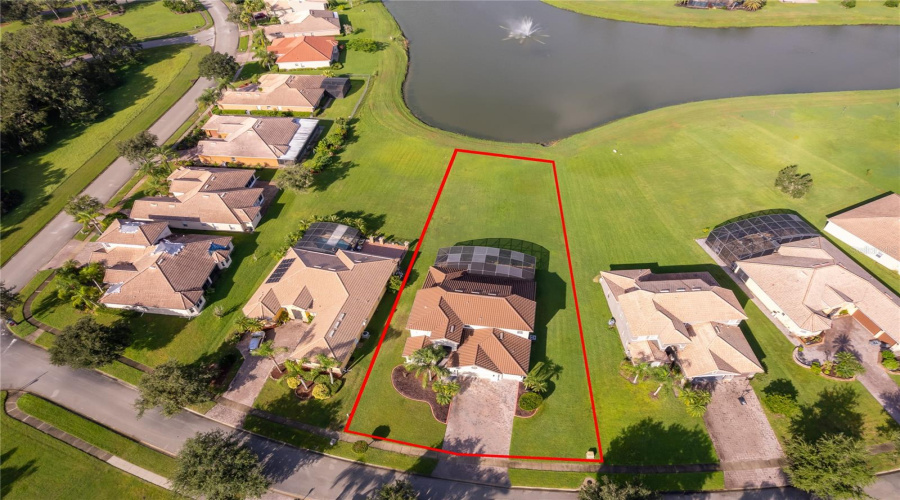 KISSIMMEE, Florida 34746, 6 Bedrooms Bedrooms, ,4 BathroomsBathrooms,Residential,For Sale,HARBORSIDE,0,MFRS5136344