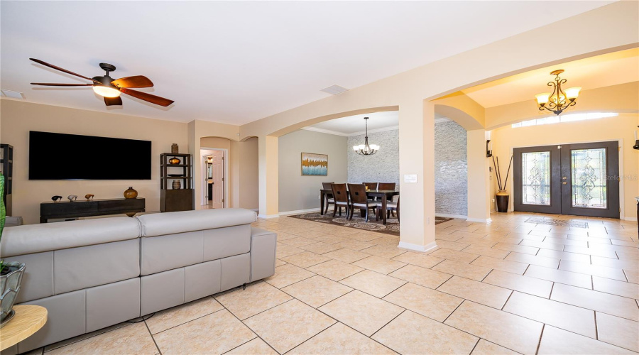 KISSIMMEE, Florida 34746, 6 Bedrooms Bedrooms, ,4 BathroomsBathrooms,Residential,For Sale,HARBORSIDE,0,MFRS5136344