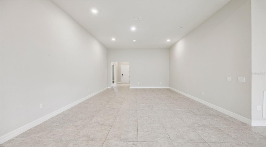 ORLANDO, Florida 32836, 4 Bedrooms Bedrooms, ,3 BathroomsBathrooms,Residential,For Sale,WANDERING,0,MFRO6345514