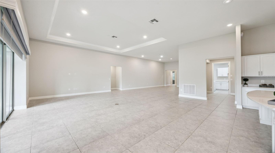 ORLANDO, Florida 32836, 4 Bedrooms Bedrooms, ,3 BathroomsBathrooms,Residential,For Sale,WANDERING,0,MFRO6345514