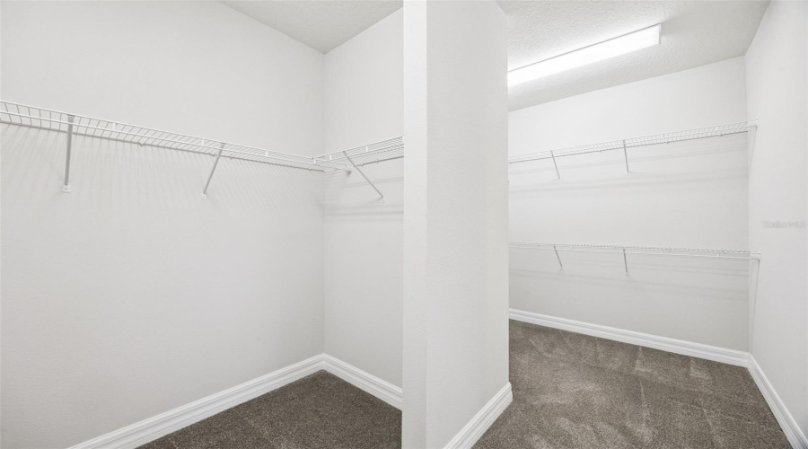 ORLANDO, Florida 32836, 4 Bedrooms Bedrooms, ,3 BathroomsBathrooms,Residential,For Sale,WANDERING,0,MFRO6345514