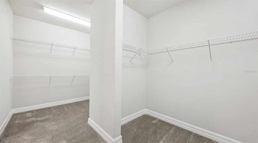 ORLANDO, Florida 32836, 4 Bedrooms Bedrooms, ,3 BathroomsBathrooms,Residential,For Sale,WANDERING,0,MFRO6345514