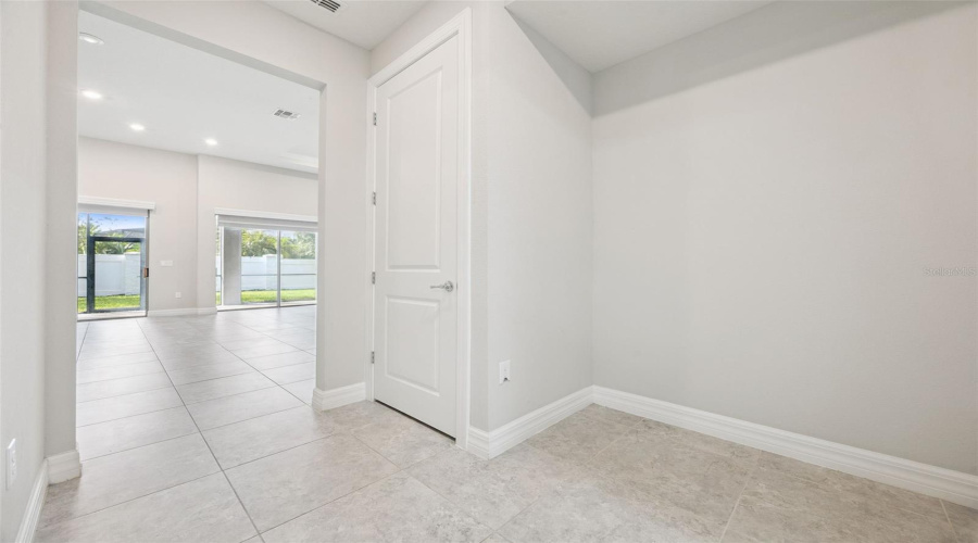 ORLANDO, Florida 32836, 4 Bedrooms Bedrooms, ,3 BathroomsBathrooms,Residential,For Sale,WANDERING,0,MFRO6345514