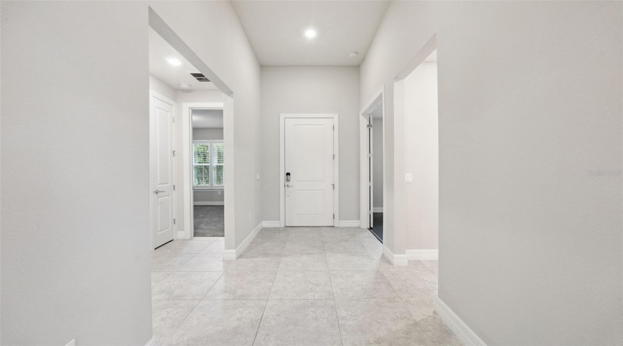 ORLANDO, Florida 32836, 4 Bedrooms Bedrooms, ,3 BathroomsBathrooms,Residential,For Sale,WANDERING,0,MFRO6345514