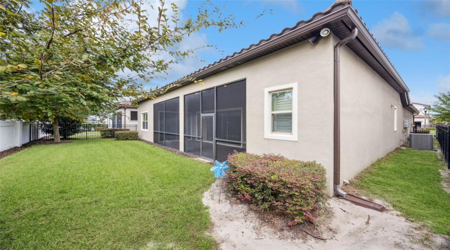 ORLANDO, Florida 32836, 4 Bedrooms Bedrooms, ,3 BathroomsBathrooms,Residential,For Sale,WANDERING,0,MFRO6345514